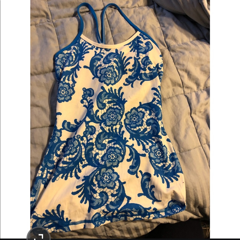 Lululemon Power Y tank laceoflage blue size 4